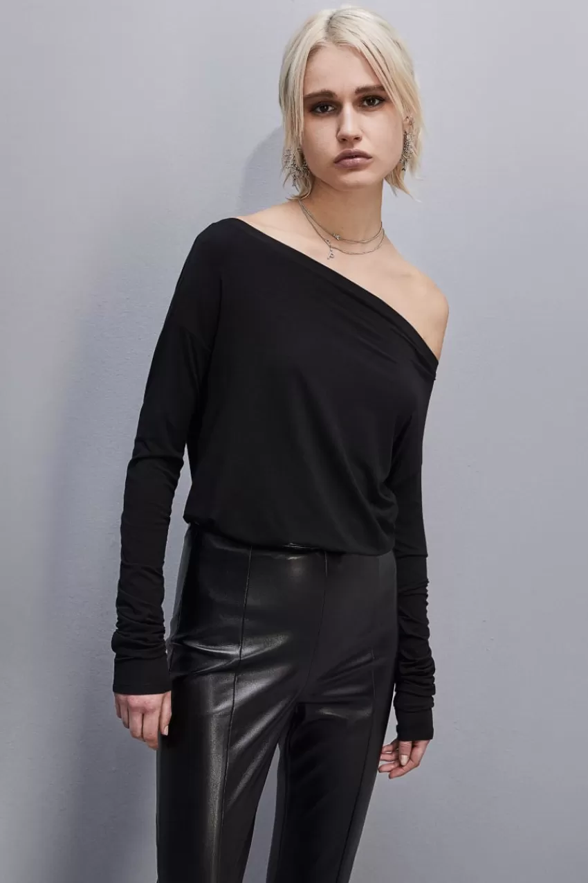 Patrizia Pepe Tops<Maglia con spalla scesa "Essential"